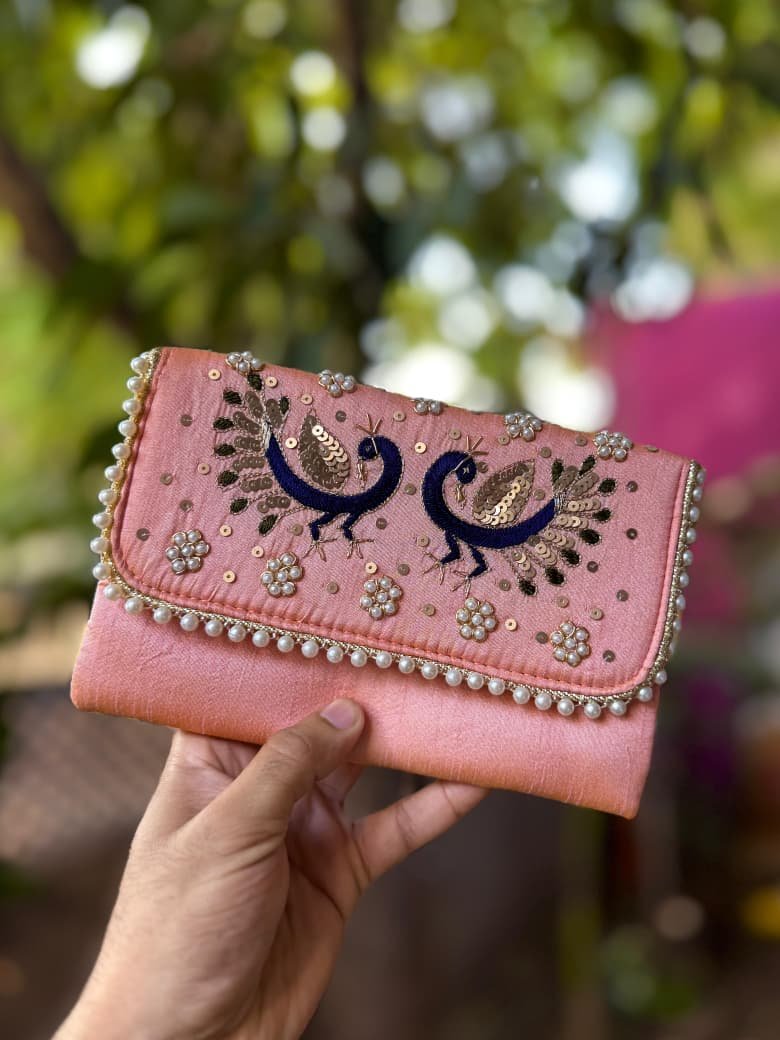 Peacock clutch and sling - Image 6